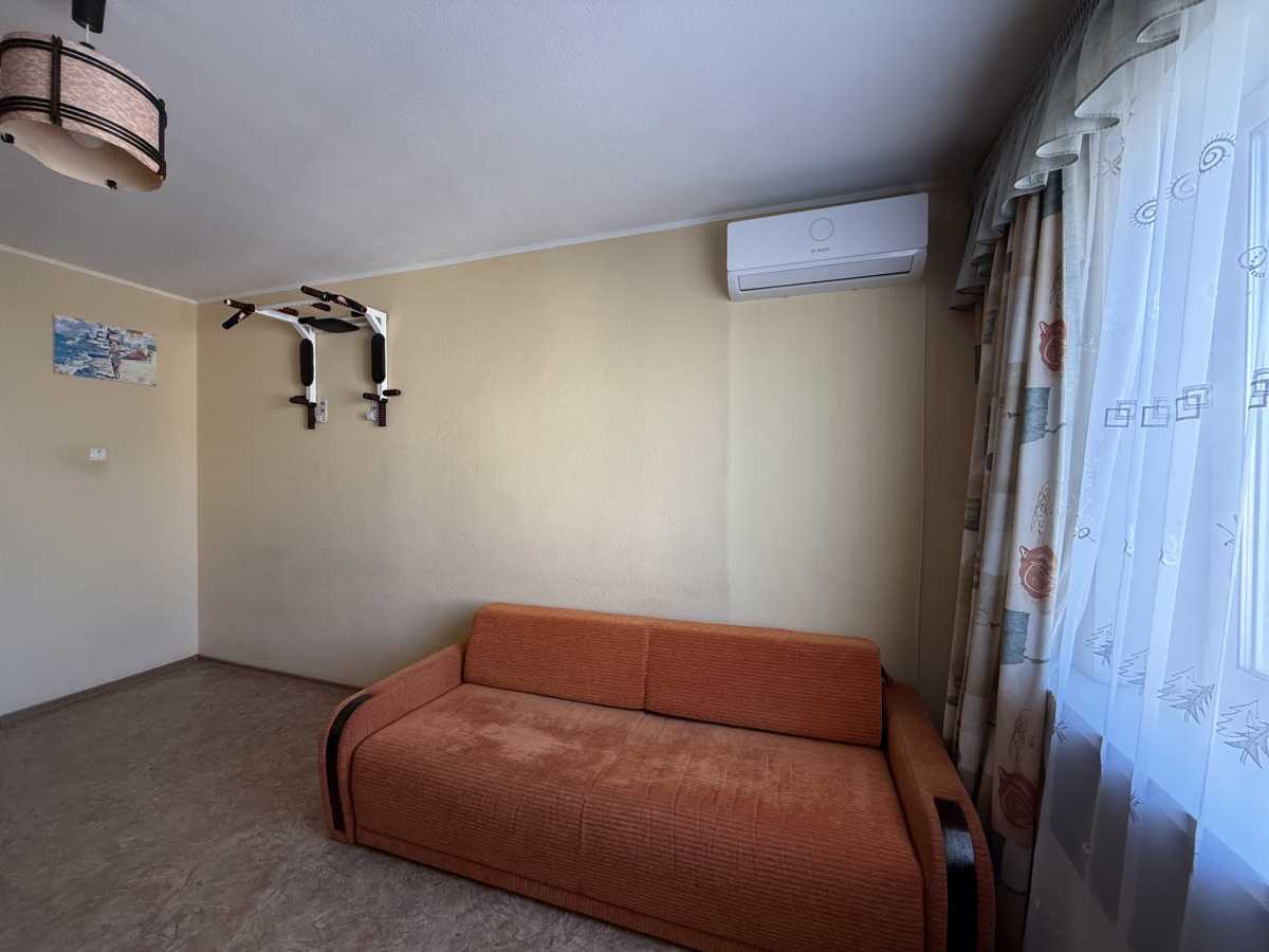 Продам 3-к квартиру Броварський, Бровари, Симона Петлюри, 17А. 
