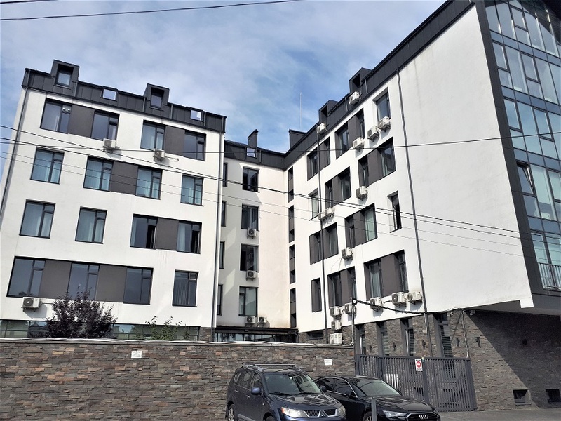 БЕЗ %  Оренда офісу 220 м², Бизнес центр А4, метро «Дарниця»
