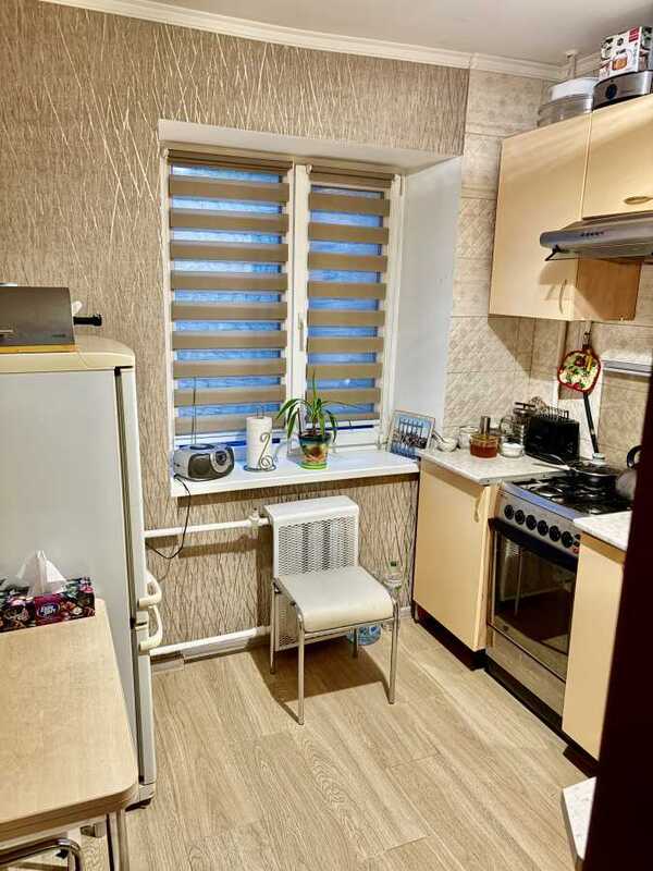 Продам 2-к квартиру Київ, Шевченківський, вул. Салютна, 9. 