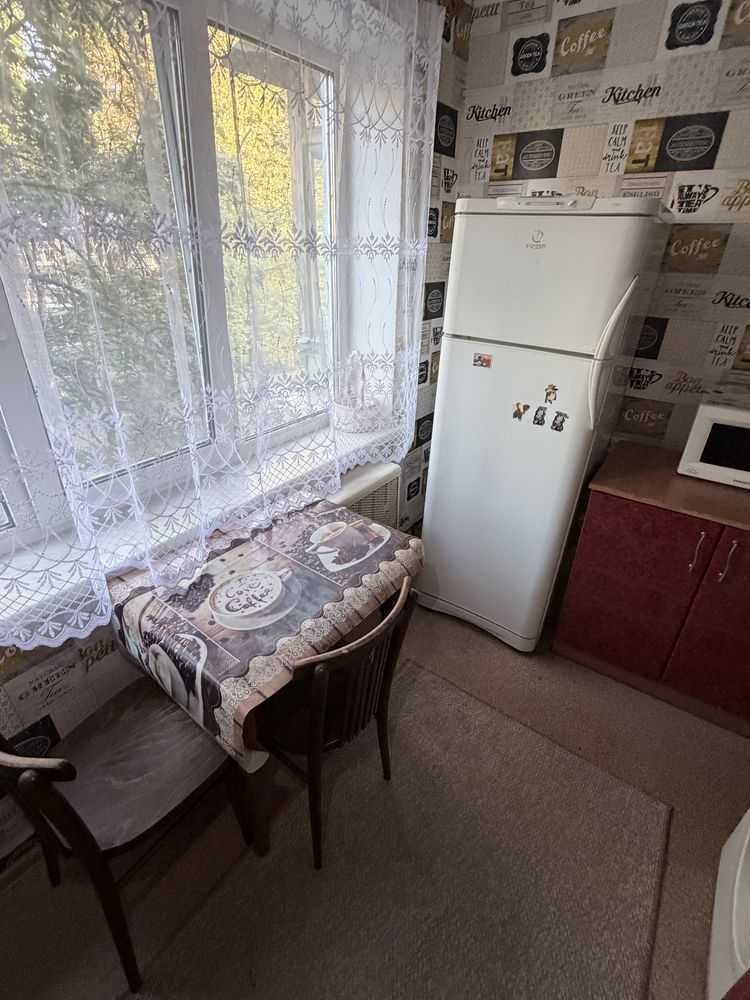 Продам 2-к квартиру Київ, Подільський, вул. Маршала Гречка, 8В. 