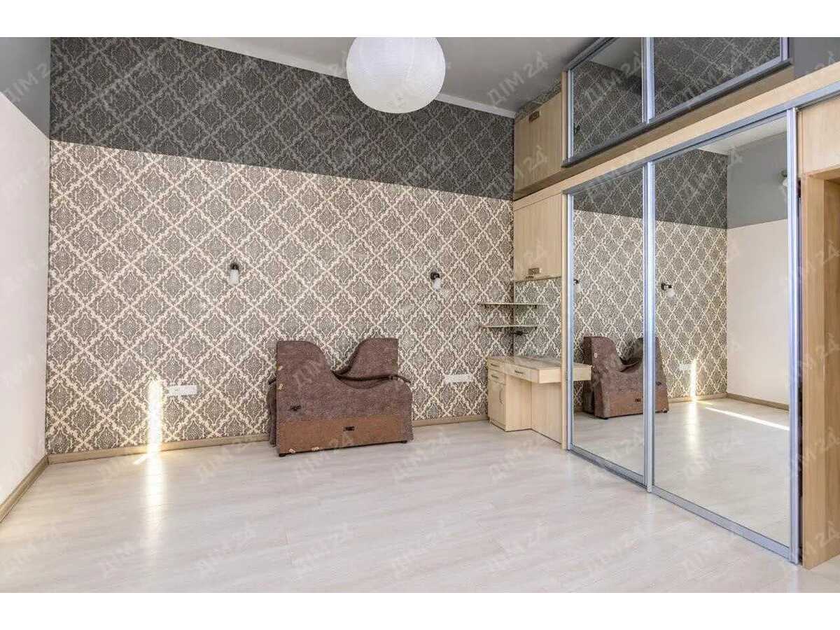 Продам 2-к дім Полтава, Київський, Квітки Цісик, 28. 