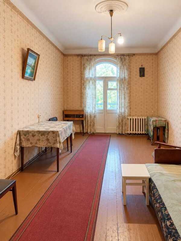 Продам 2-к квартиру Київ, Печерський, узвіз Кловський, 15. 