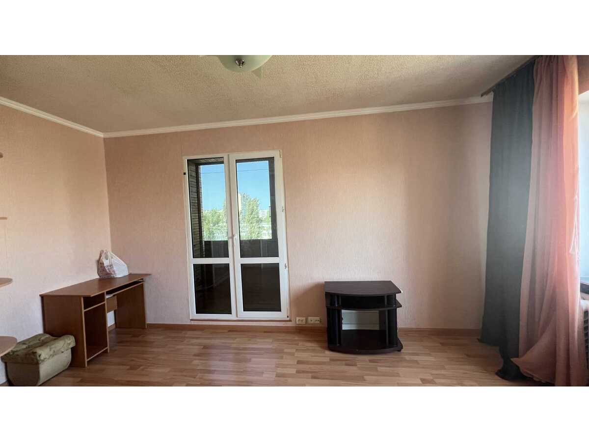 Продам 1-к квартиру Київ, Оболонський, просп. Героїв Сталінграду, 38. 
