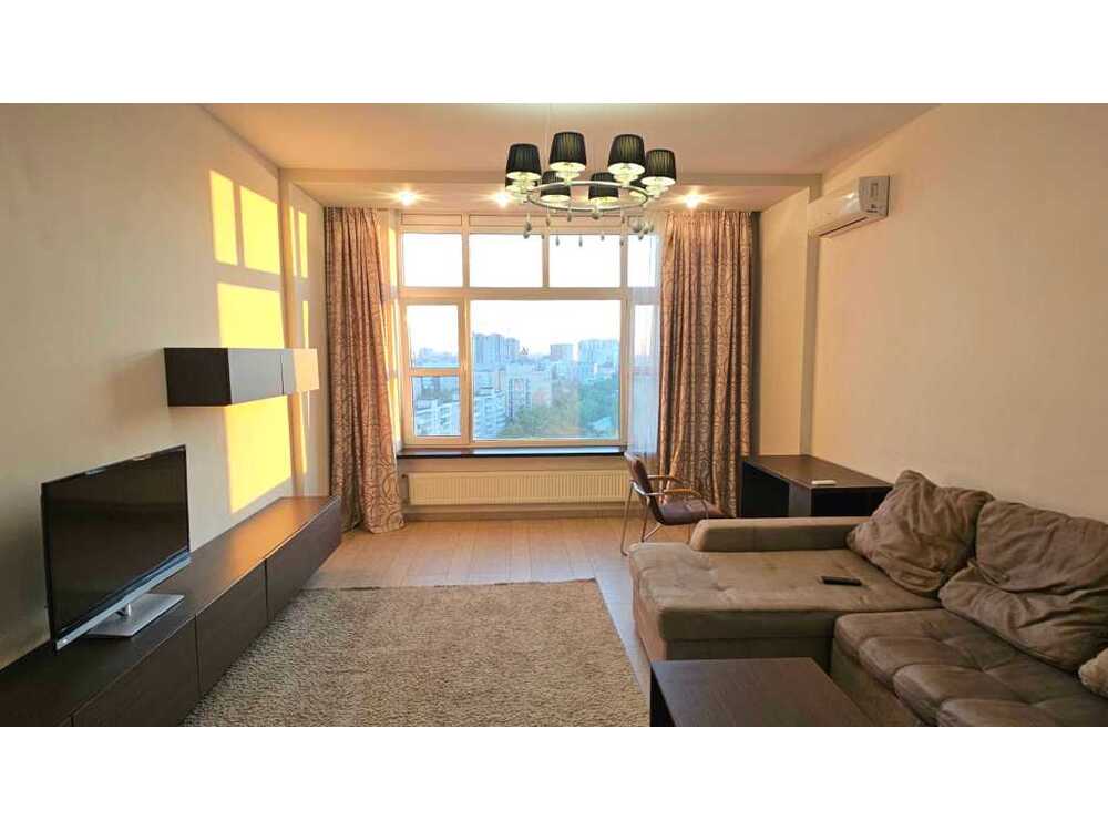 Продам 2-к квартиру Київ, Шевченківський, вул. Парково-Сирецька, 4в. 