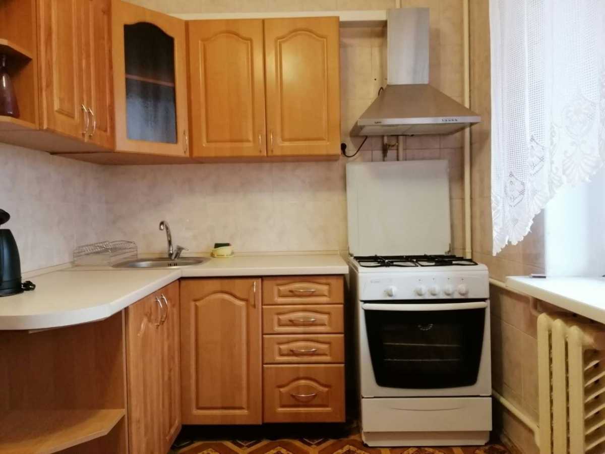 Здам довгостроково 1-к квартиру Київ, Святошинський, вул. Академіка Кіпріанова, 4. 