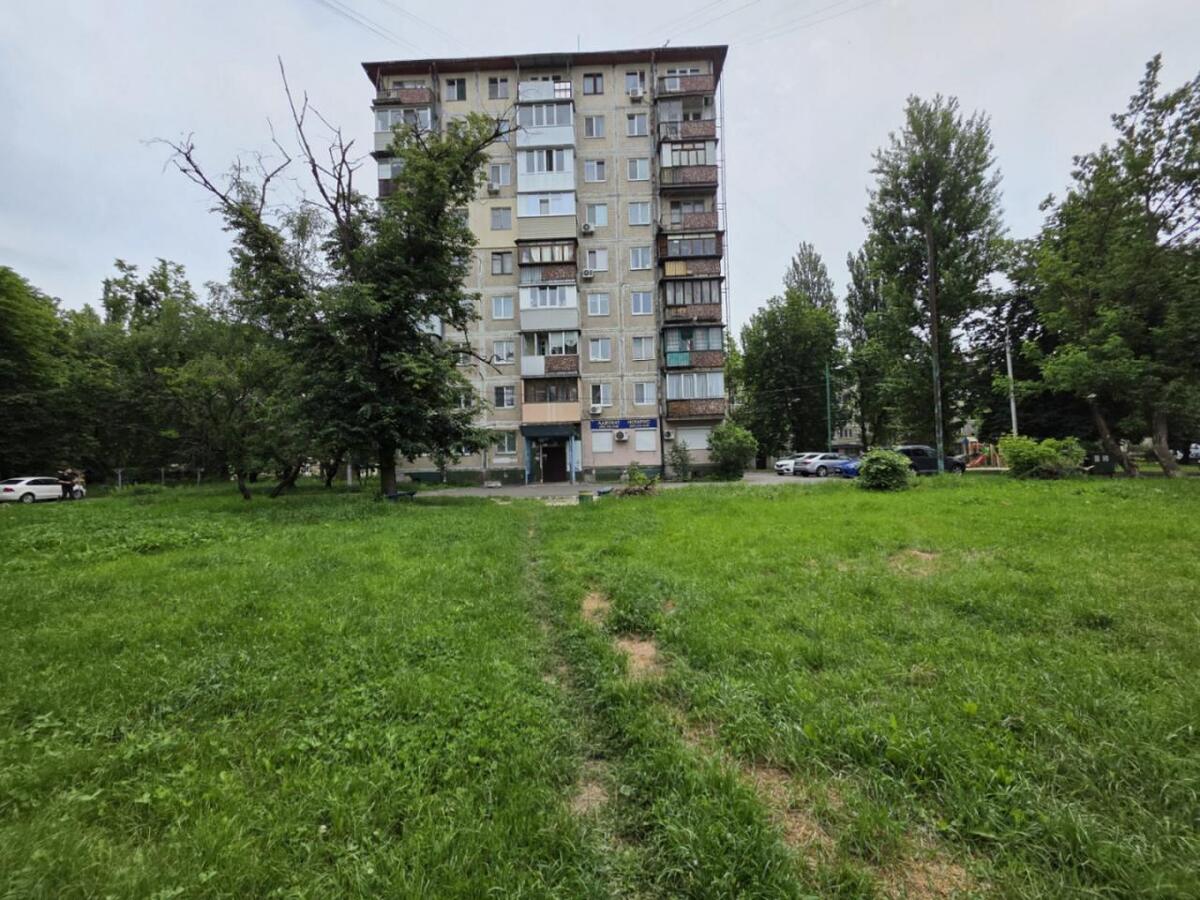 Продаж 3 кімнатної квартири вулиця Івана Виговського 4, Подільський район Києва