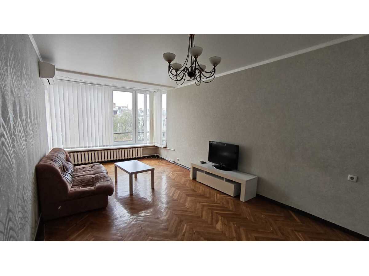 Продам 2-к квартиру Київ, Печерський, пров. Іпсилантіївський, 3. 