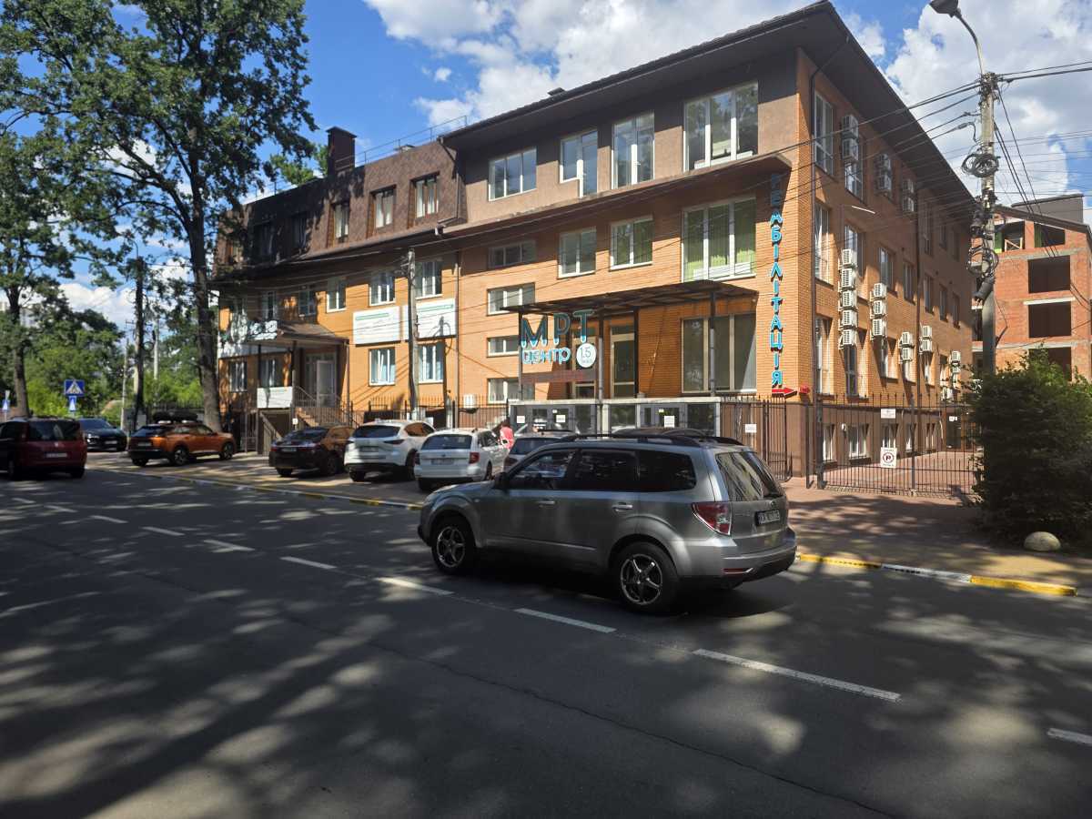 Продам 1-к квартиру Бучанський, Ірпінь, Соборна, 128/1. 