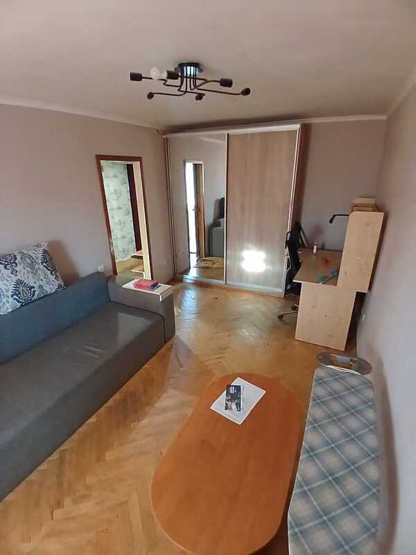 Продам 1-к квартиру Київ, Дніпровський, бульв. Праці, 2. 