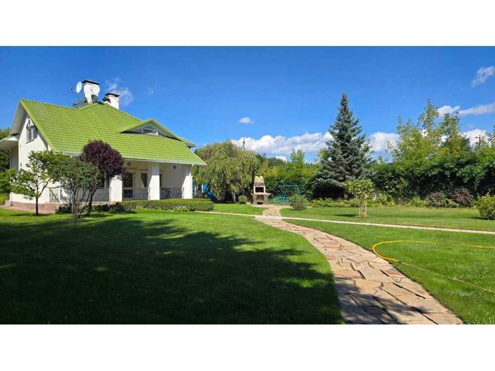 Продам 3-к котедж Обухівський, Велика Бугаївка, Центральна. 