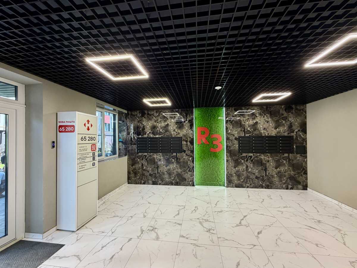 Продам 1-к квартиру Фастівський, Гатне, Інститутська, 5. 