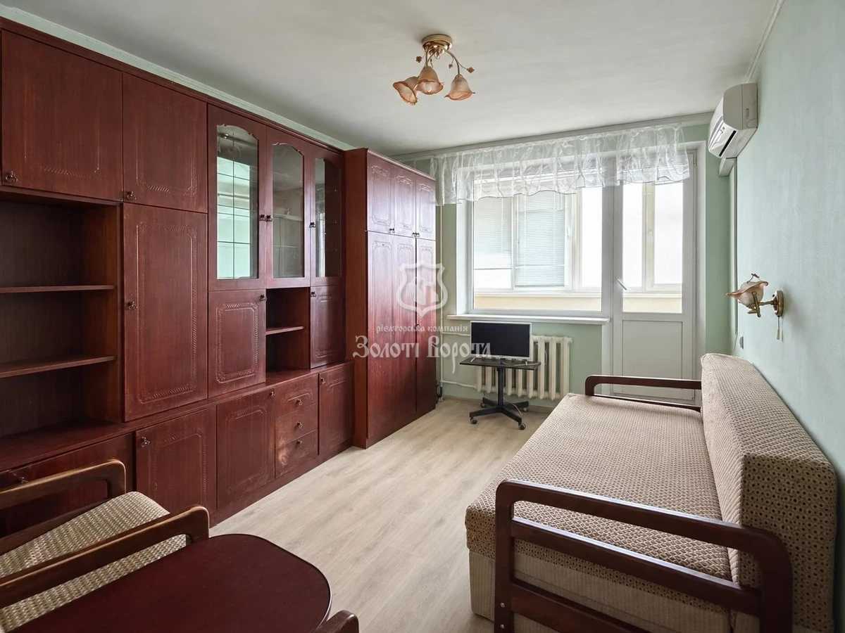 Продам 1-к квартиру Київ, Святошинський, вул. Зодчих, 74. 