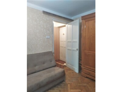 Продам однокомнатную квартиру в Соломенском районе, на ул. Сурикова