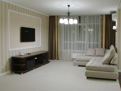 Здам 3-х кімнатну квартиру 112 м. кв.  з дизайнерським ремонтом в новобудові, пр