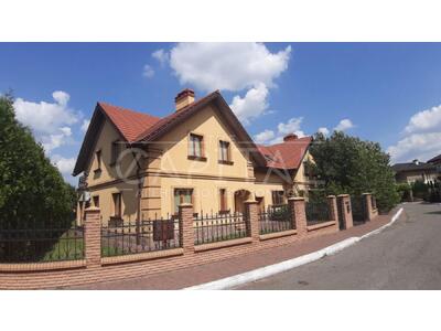 Продажа 2-этажного дома в с. Вишенки, Бориспольский р-н, КГ Золоче