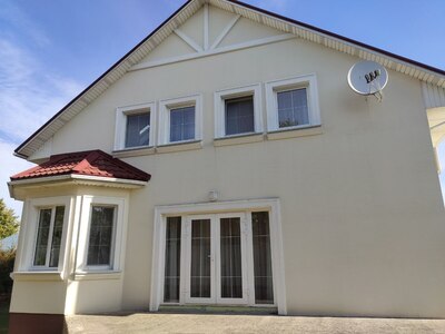 Продам будинок 190м у зеленій зона с.Забір´я 20км від Києва дизайн, меблі, сауна