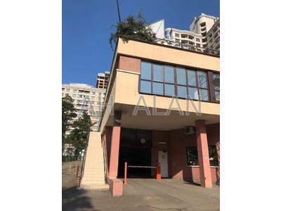 Продам офисное помещение Київ, Жилянська вул.