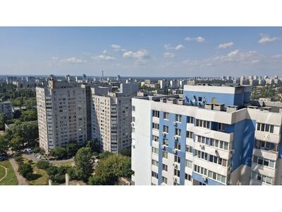 Продаж однокімнатної + подарунок